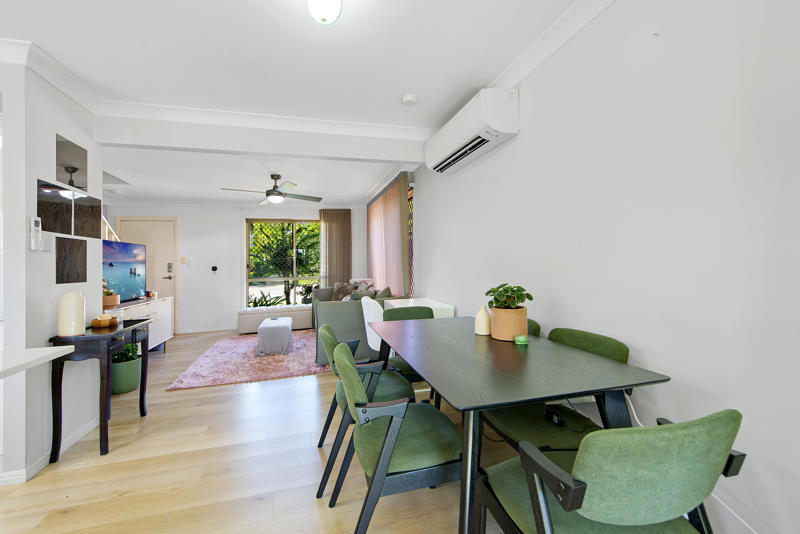 UNIT 10 33 GOVERNMENT RD, LABRADOR QLD 4215, 0 Bedrooms, 0 Bathrooms, Townhouse