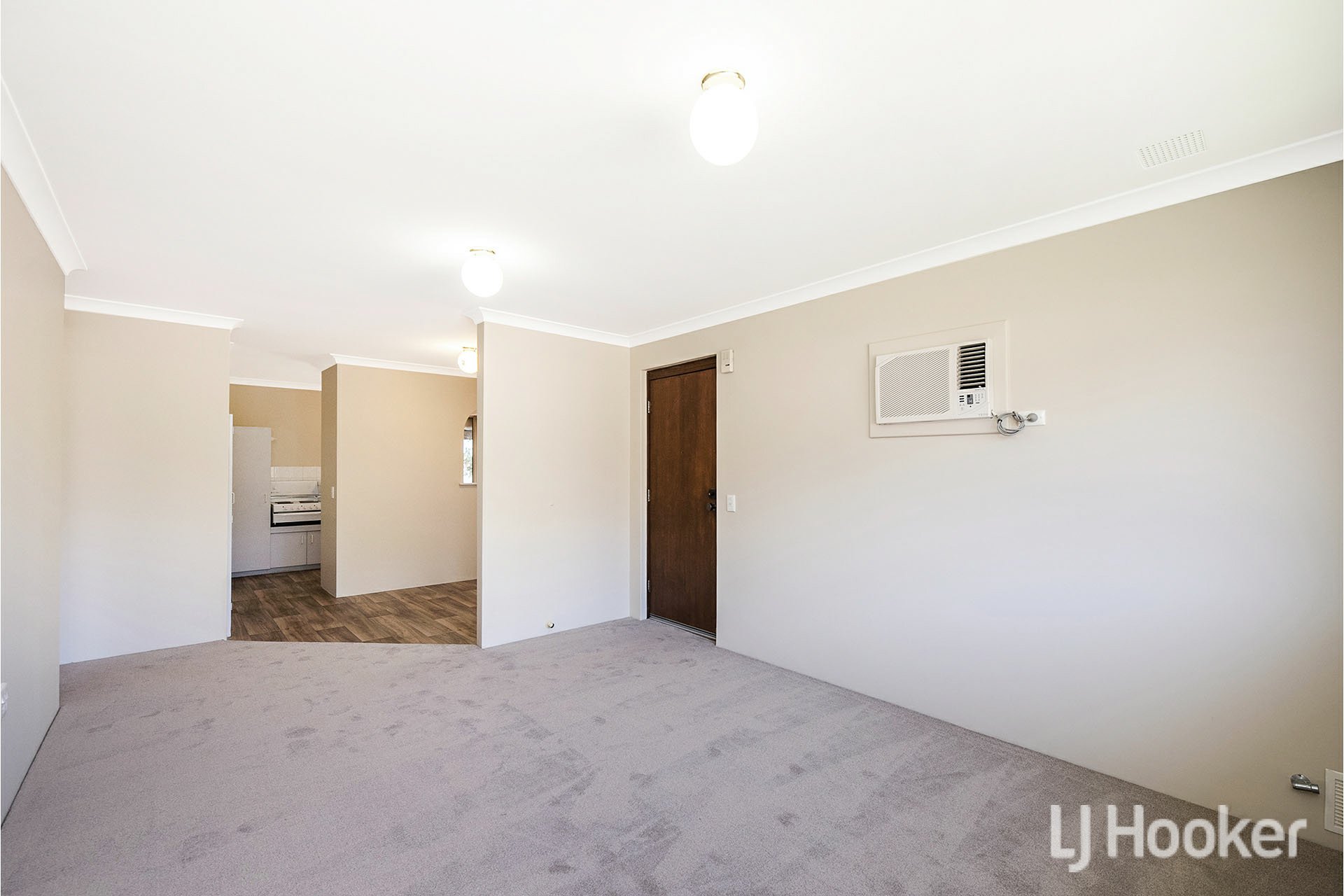 UNIT 1 24 SOUTHDOWN PL, Thornlie, South East Perth, 0 રૂમ, 0 બાથરૂમ, House
