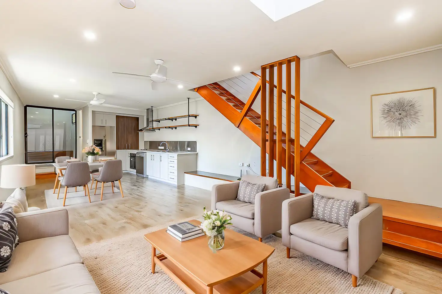 UNIT 16 23-25 ECHLIN ST, West End, Townsville, 0部屋, 0バスルーム, Townhouse