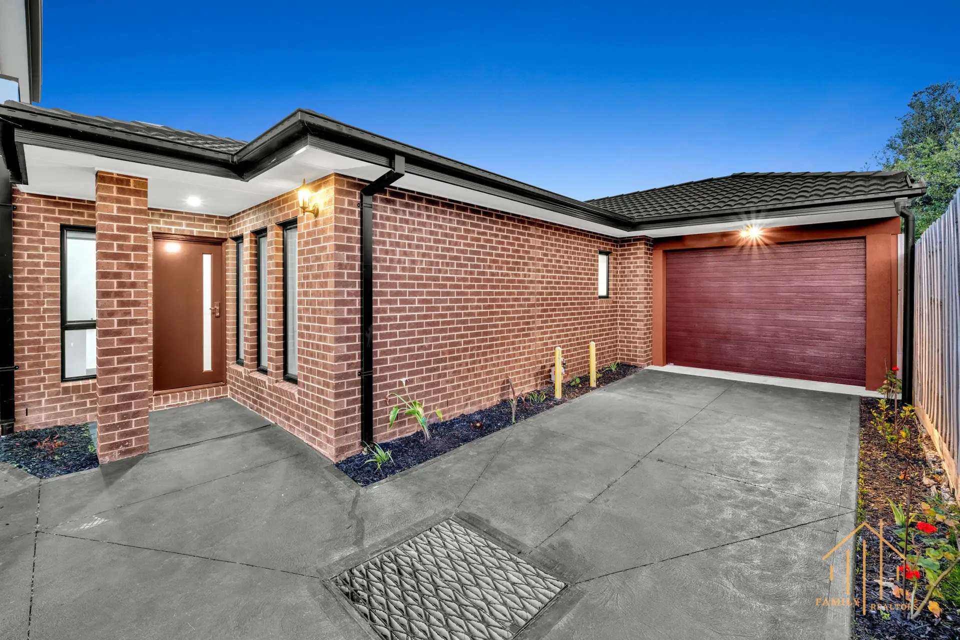 UNIT 2 27 PHILIP ST, Dandenong North, South East Melbourne, 0房, 0浴, House