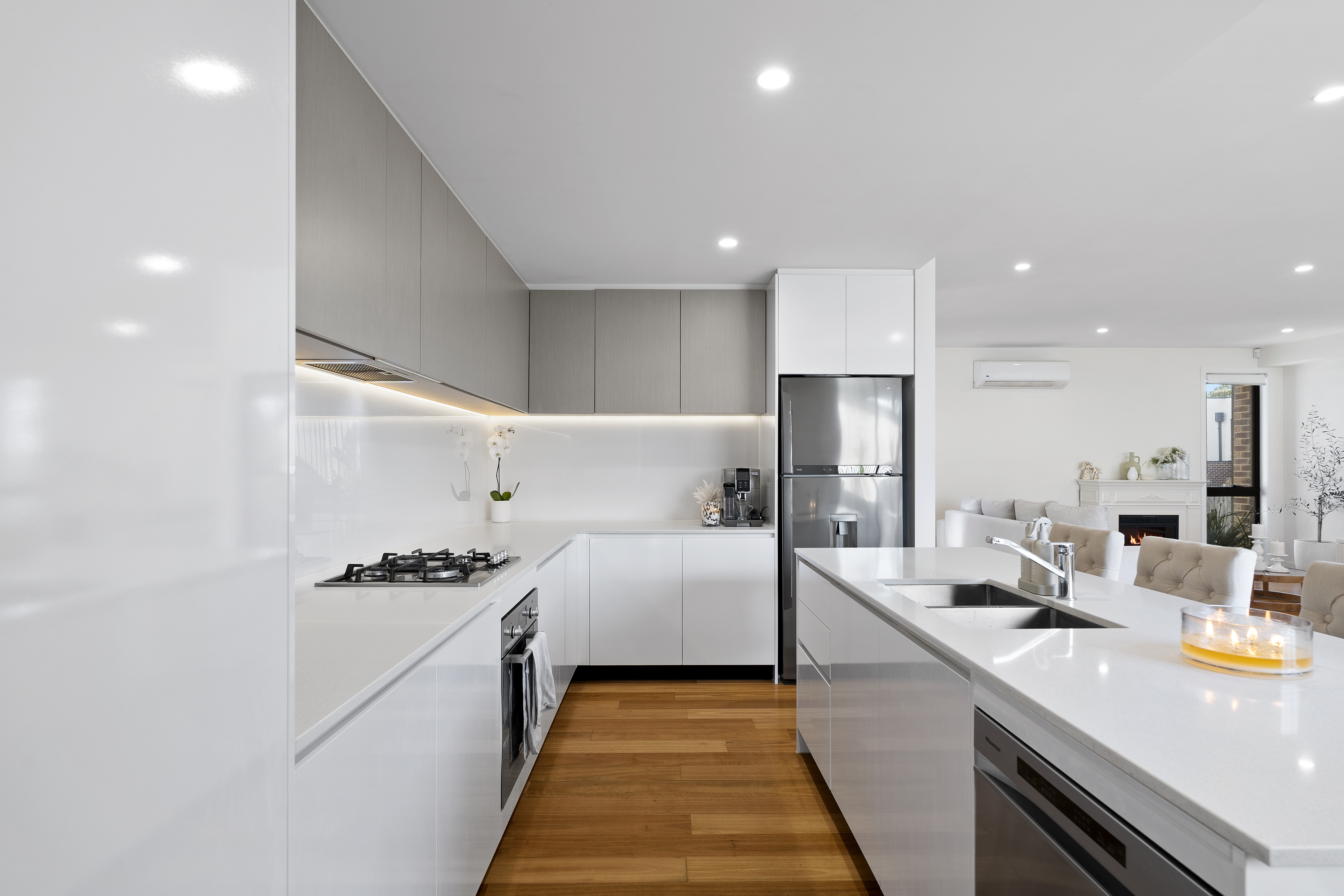 UNIT 20 24 CARLISLE RD, Ferntree Gully, East Melbourne, 0部屋, 0バスルーム, Townhouse