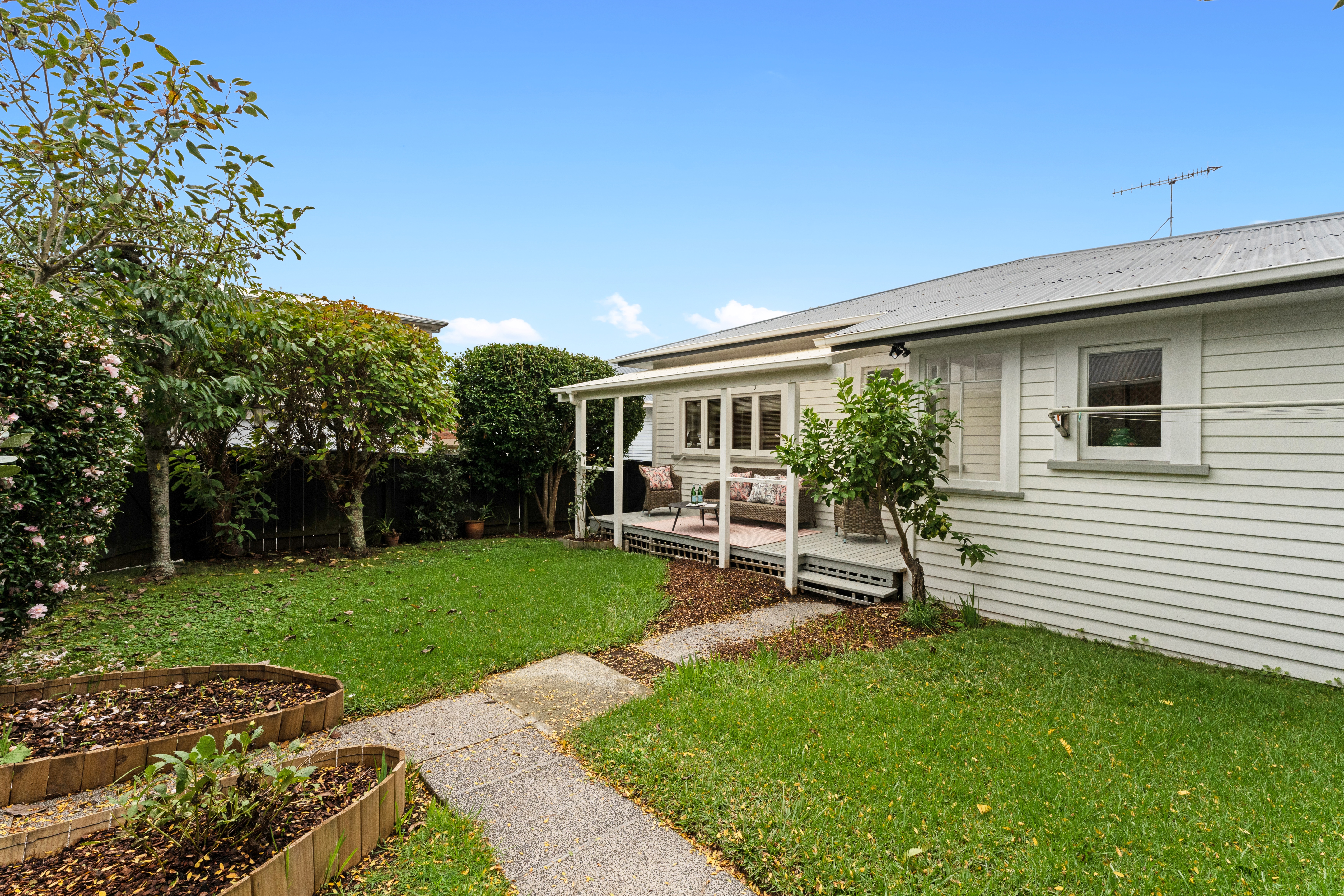 Residential  Mixed Housing Suburban Zone