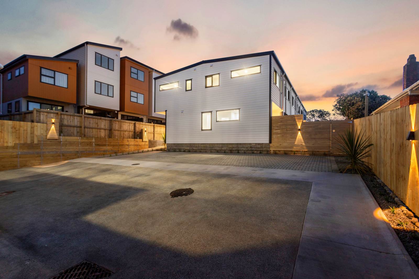 5/2 Kereru Street, Henderson, Waitakere City, 2房, 1浴, Townhouse