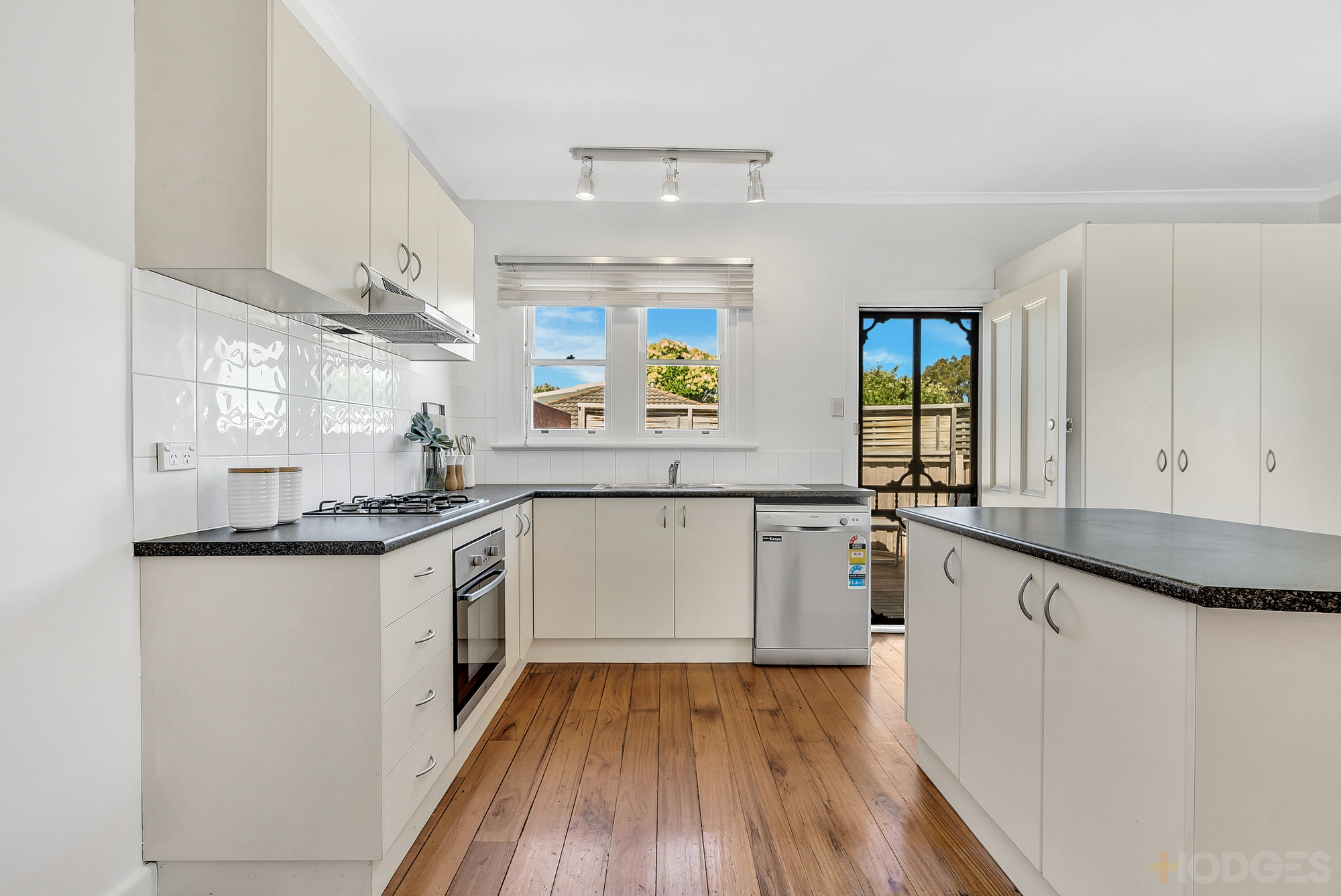 10 LORRAINE ST, CHELTENHAM VIC 3192, 0 Kuwarto, 0 Banyo, House
