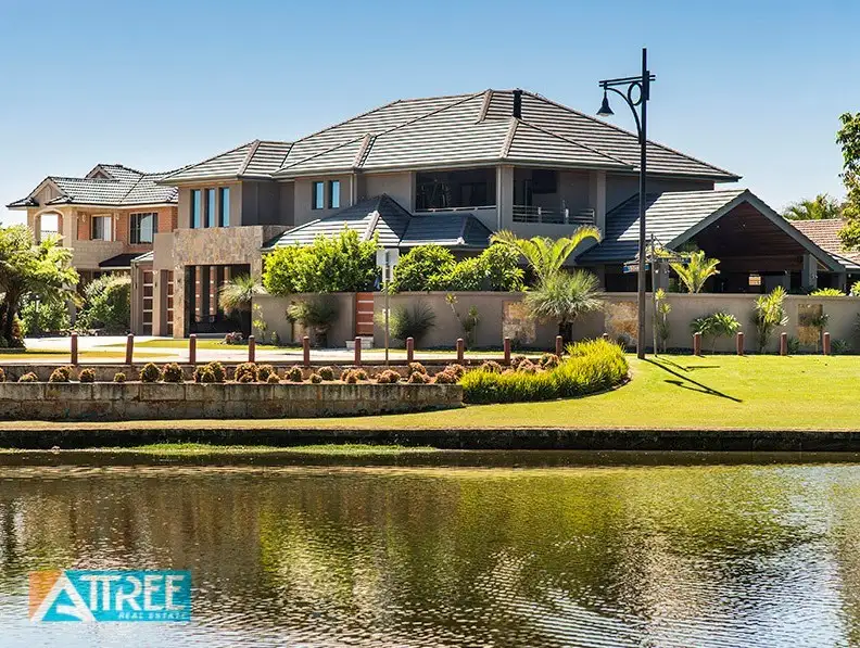 13 ILLAWARRA CR, Canning Vale, South West Perth, 0 habitaciones, 0 baños, House