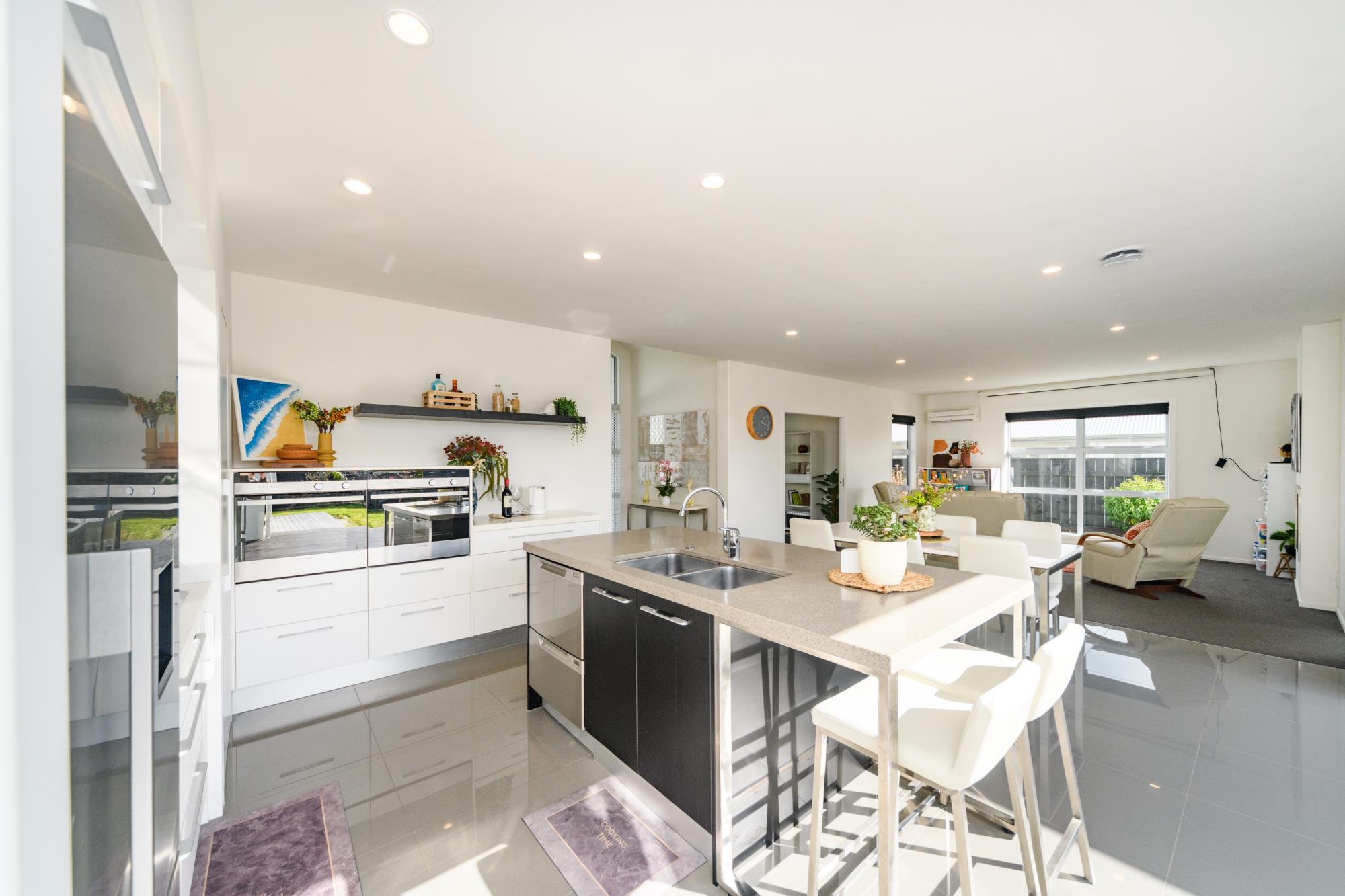 175 Pacific Drive, Fitzherbert, Palmerston North City, 4 Bedrooms, 2 Bathrooms, House