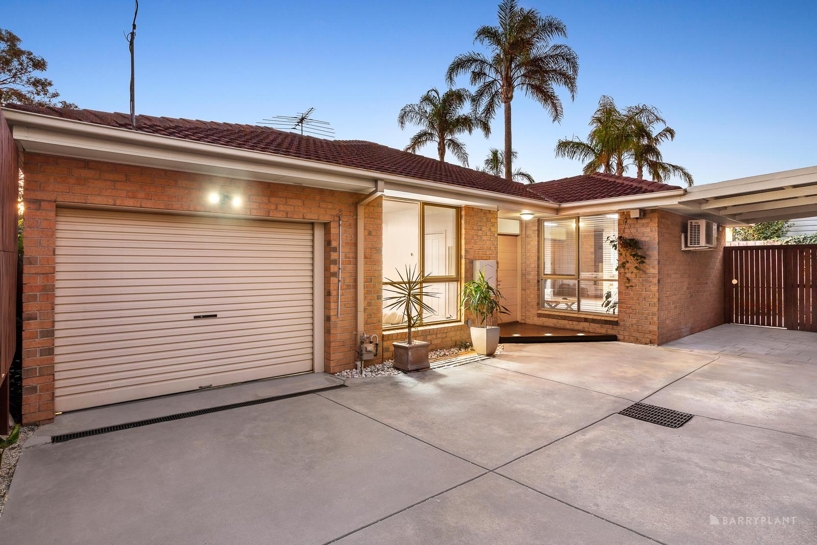 UNIT 2 11 CLARKE ST, Templestowe, Inner East Melbourne, 0部屋, 0バスルーム, Unit