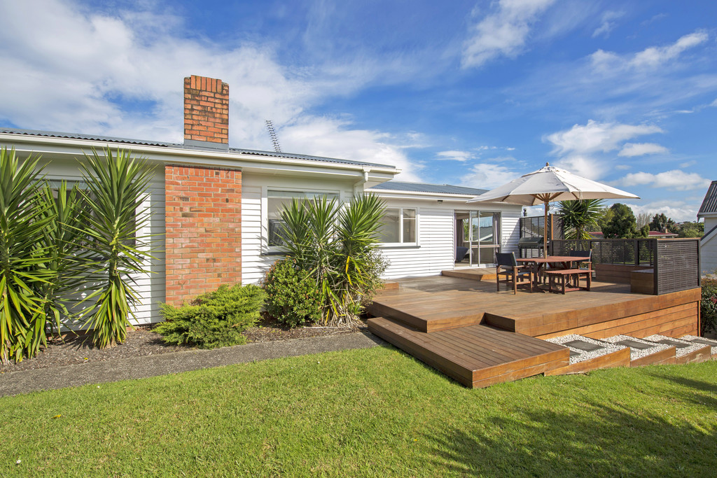 1/69 Andrew Road, Howick, Manukau City, 2 Bedrooms, 1 Bathrooms