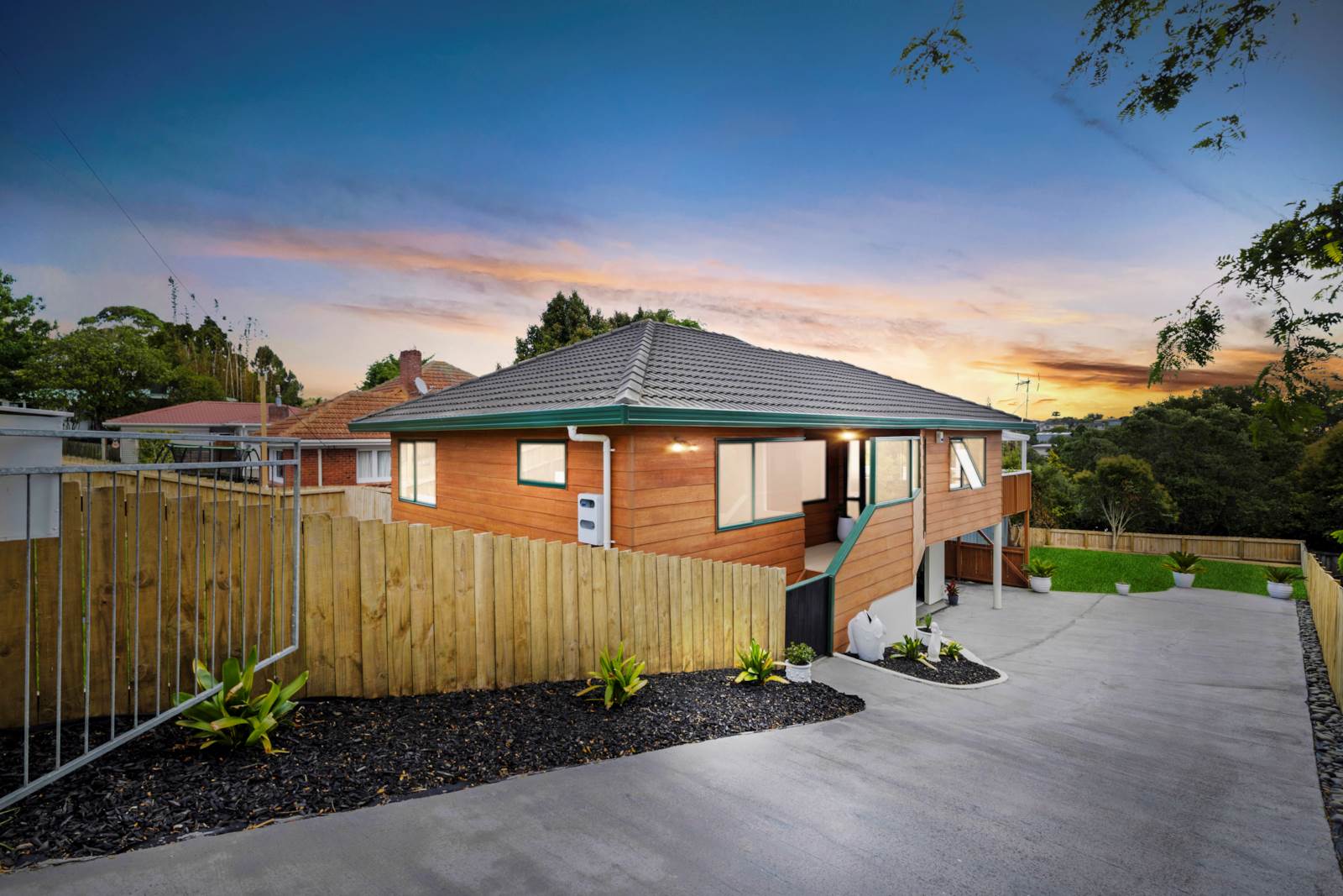 83a Rosier Road, Glen Eden