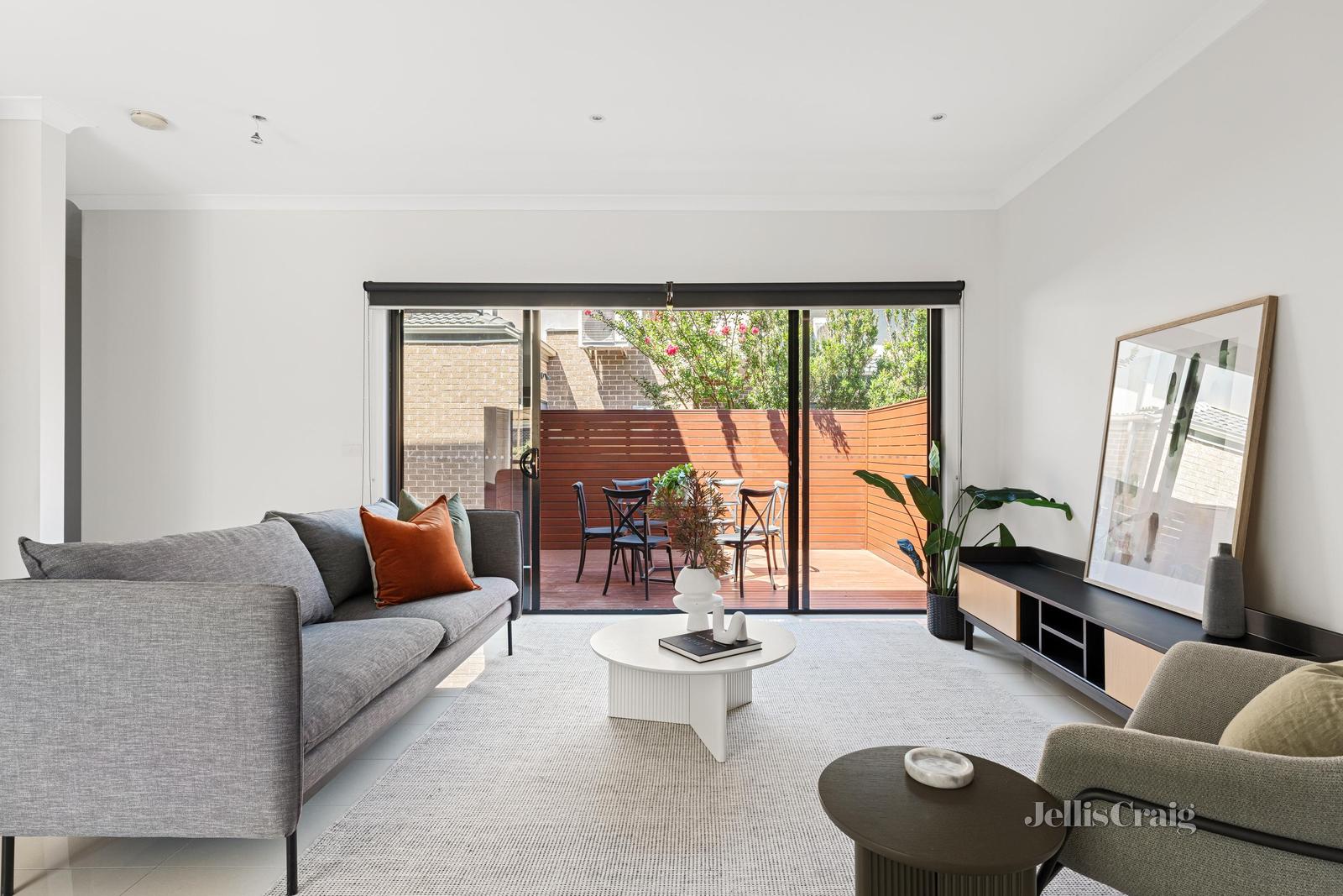 UNIT 2 72 WHITE ST, Mordialloc, Bayside, 0 침실, 0 욕실, Townhouse