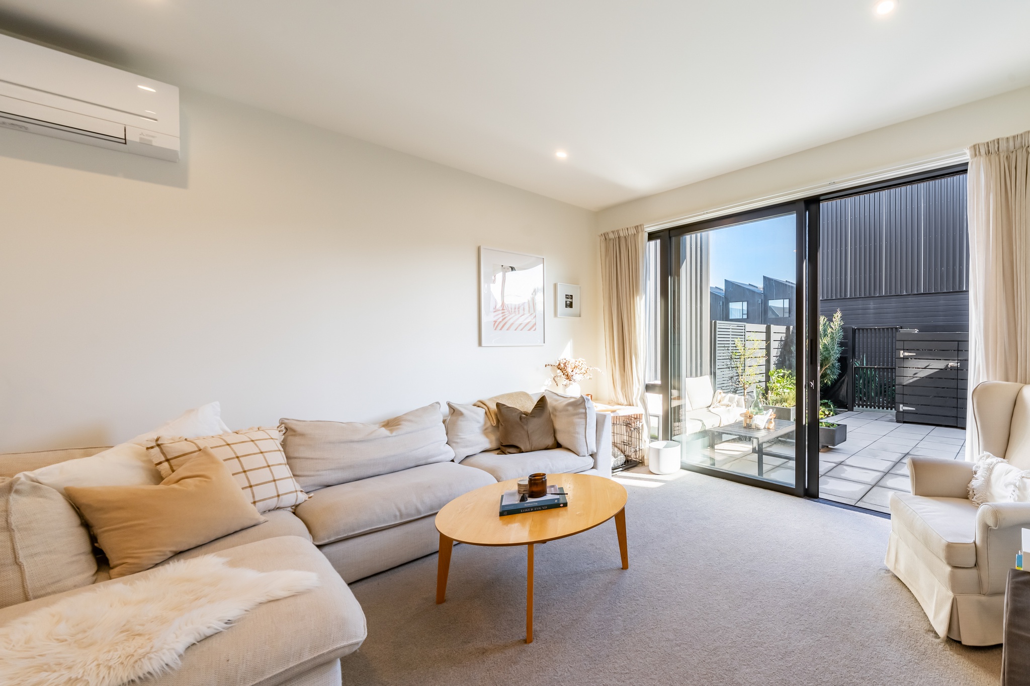19b Cuba Street, Petone, Lower Hutt, 2 Kuwarto, 1 Banyo, Townhouse