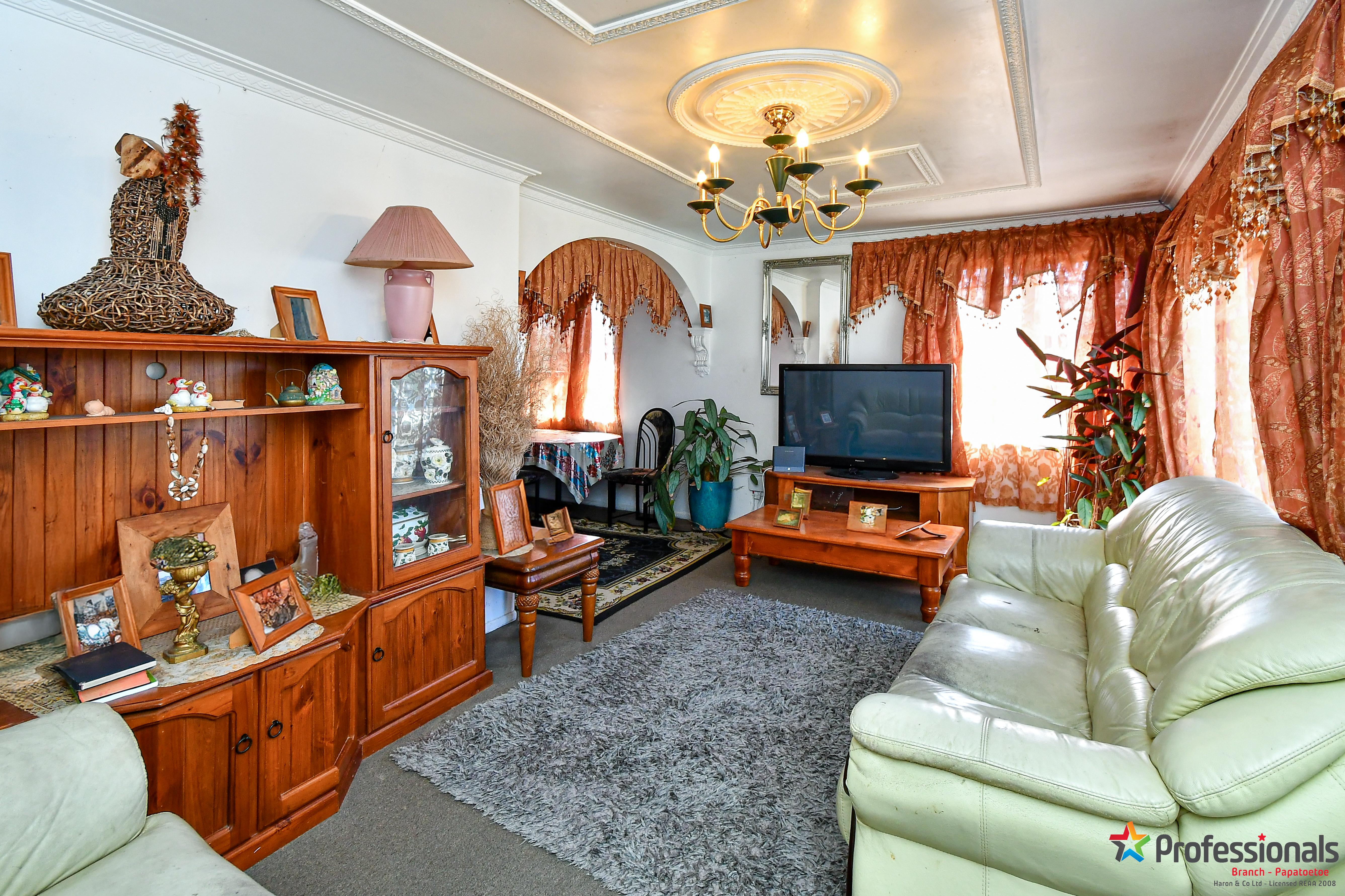 9 Cooper Crescent, Otara, Manukau City, 3 phòng ngủ, 1 phòng tắm, House
