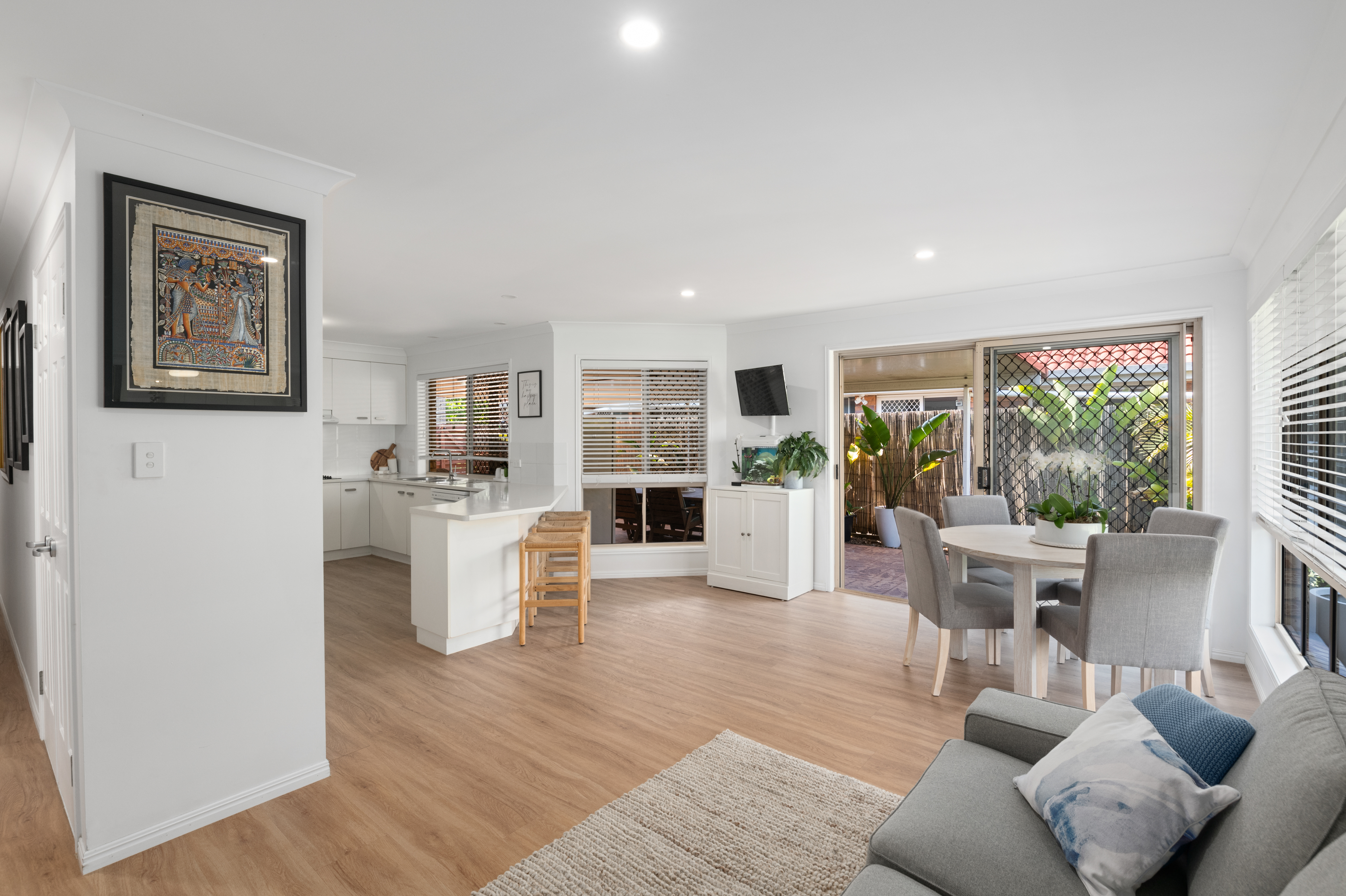 12 BENBEK CCT, SUNNYBANK HILLS QLD 4109, 0 Bedrooms, 0 Bathrooms, House