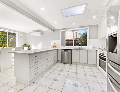 10 NARRUNGA AV, BUFF POINT NSW 2262, 0 chambres, 0 salles de bain, House