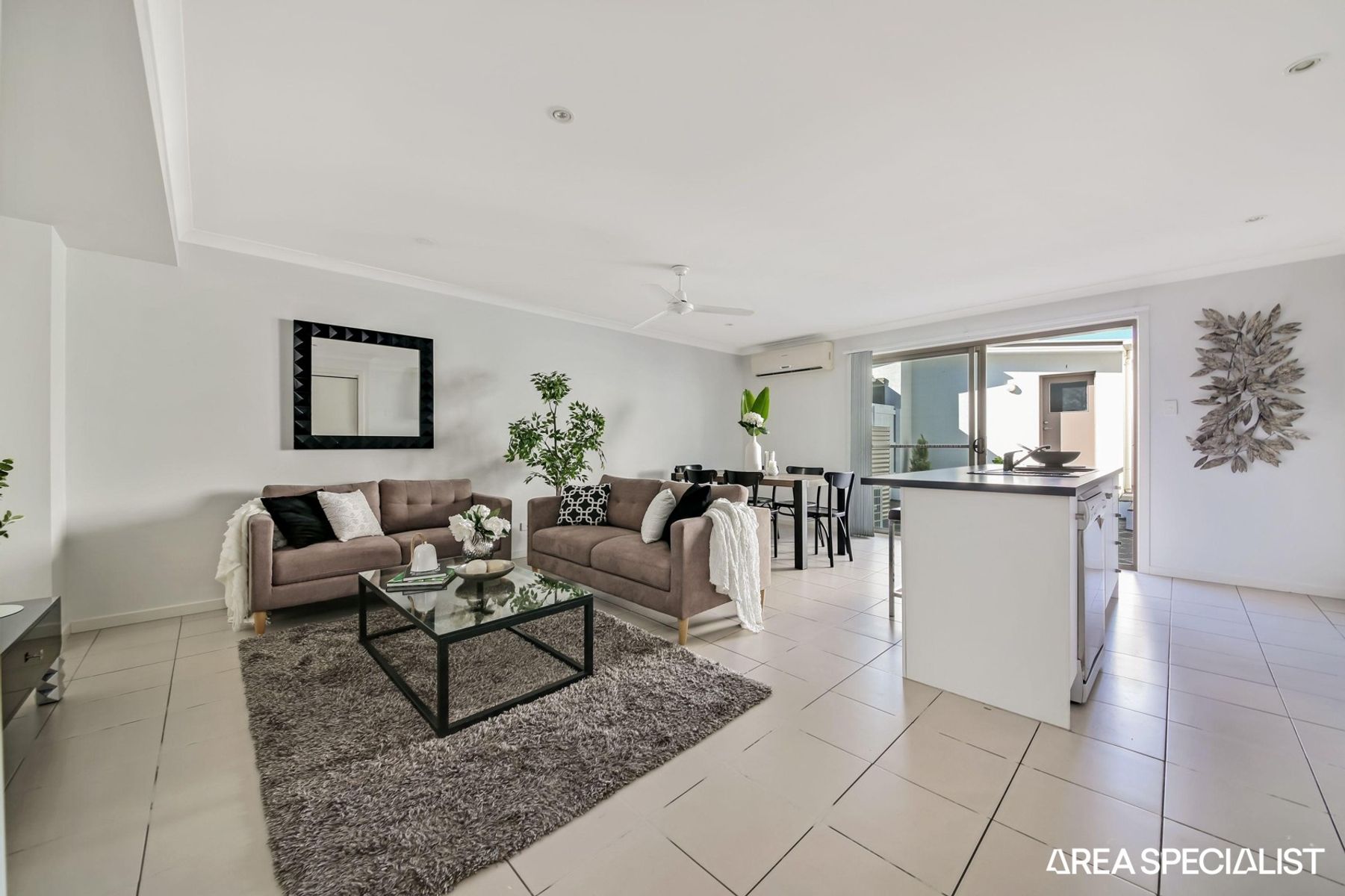 UNIT 2 1 LEICHHARDT ST, Coomera, Gold Coast, 0 ਕਮਰੇ, 0 ਬਾਥਰੂਮ, Townhouse