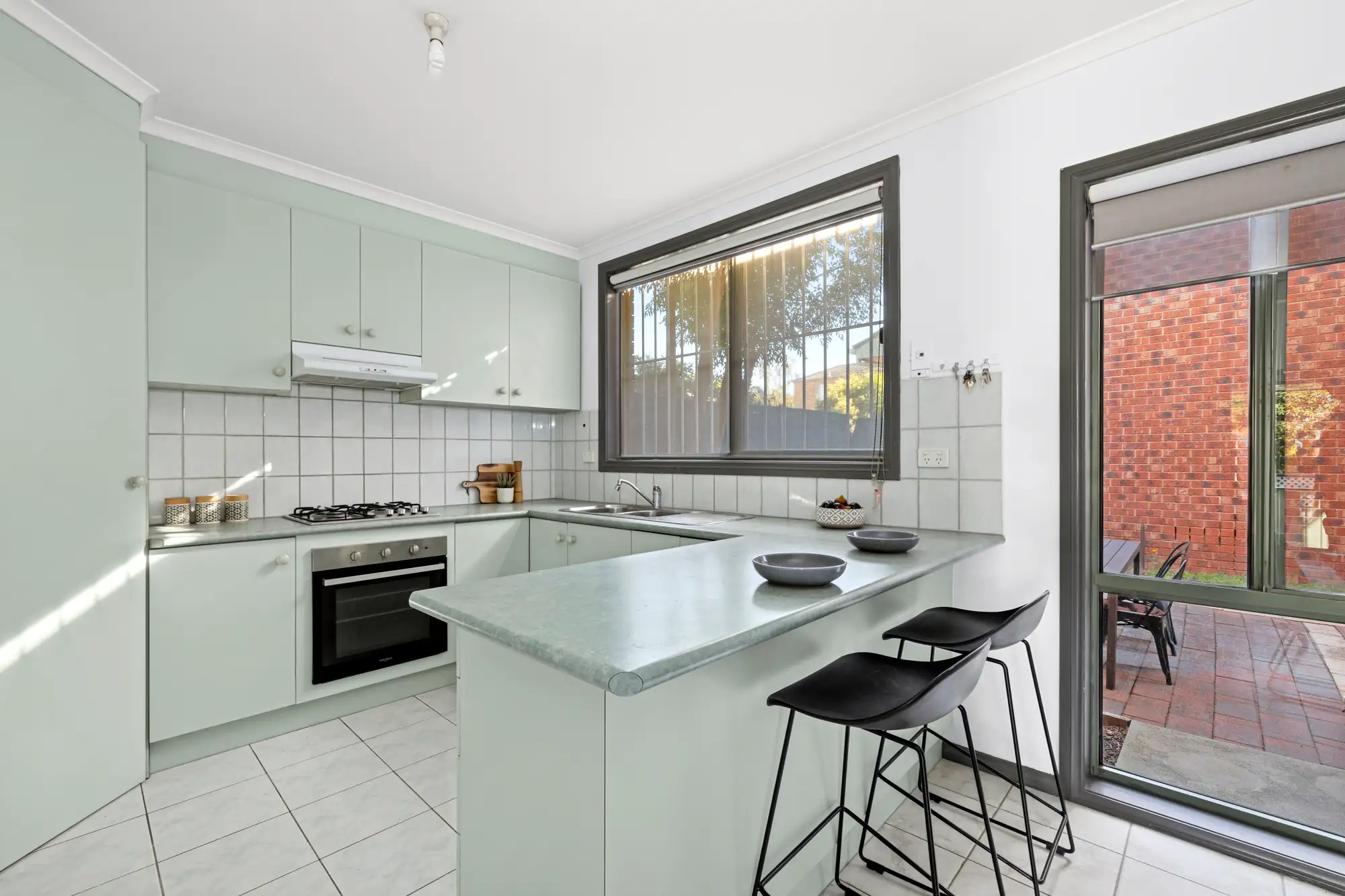 UNIT 1 11 IONA ST, Clayton, Bayside, 0房, 0浴, Townhouse
