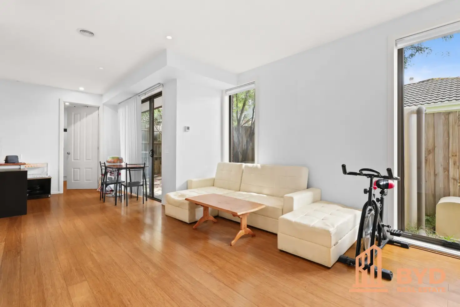 UNIT 5 7 STEPHENSON ST, Springvale, South East Melbourne, 0 ਕਮਰੇ, 0 ਬਾਥਰੂਮ, Townhouse