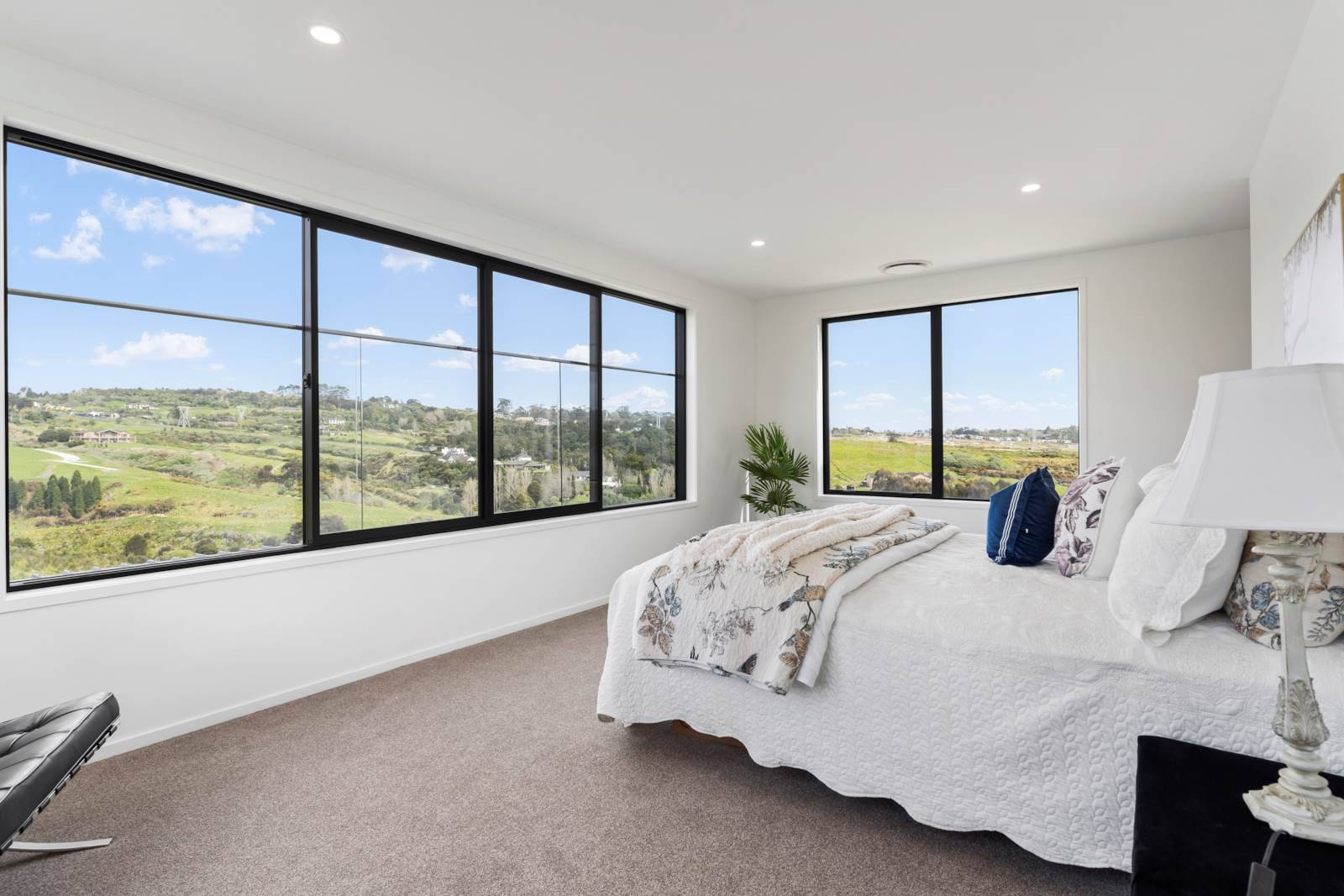 4 Backridge Way, Flat Bush, Manukau City, 6 phòng ngủ, 0 phòng tắm, House