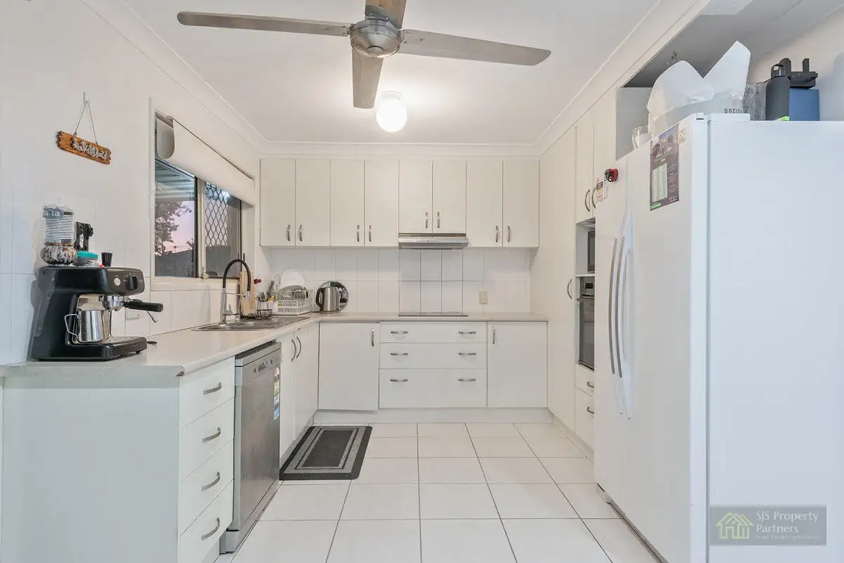 20 SERISSA ST, CRESTMEAD QLD 4132, 0 ห้องนอน, 0 ห้องน้ำ, House