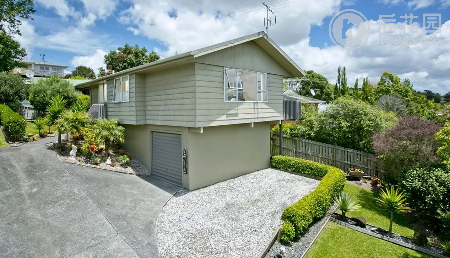 1/127 Spinella Drive, Bayview, Auckland - North Shore, 2 slaapkamers, 1 badkamers, House