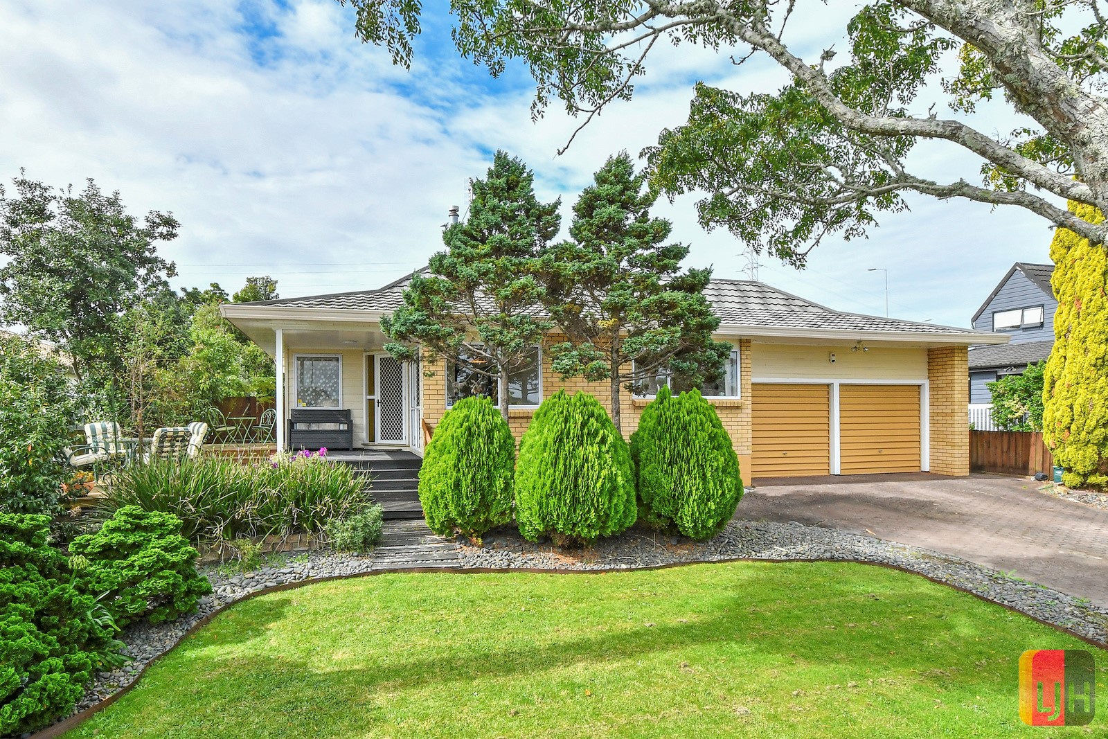 Residential  Mixed Housing Suburban Zone