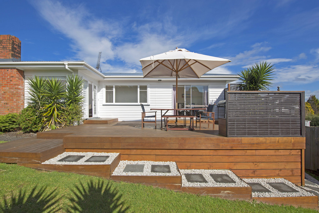 1/69 Andrew Road, Howick, Manukau City, 2 Bedrooms, 1 Bathrooms