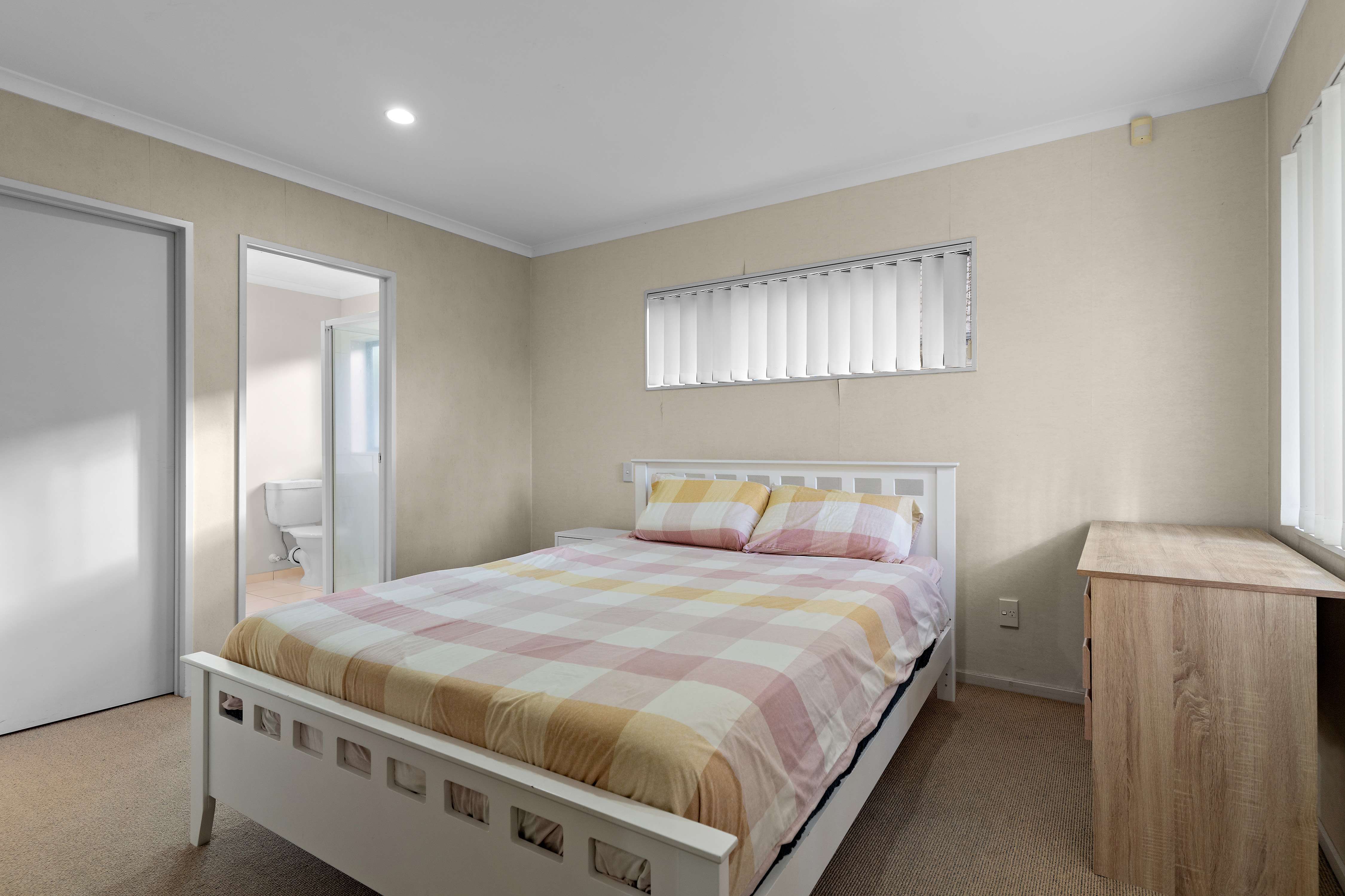 2 Brosna Place, East Tamaki, Auckland - Manukau, 4部屋, 0バスルーム, House