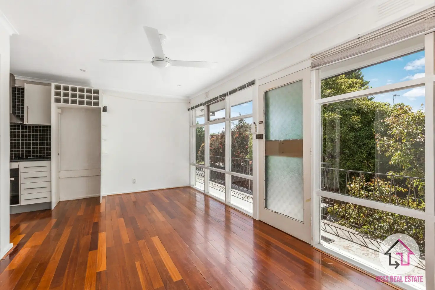 UNIT 10 33 WOOLTON AV, Thornbury, North Melbourne, 0 침실, 0 욕실, Unit