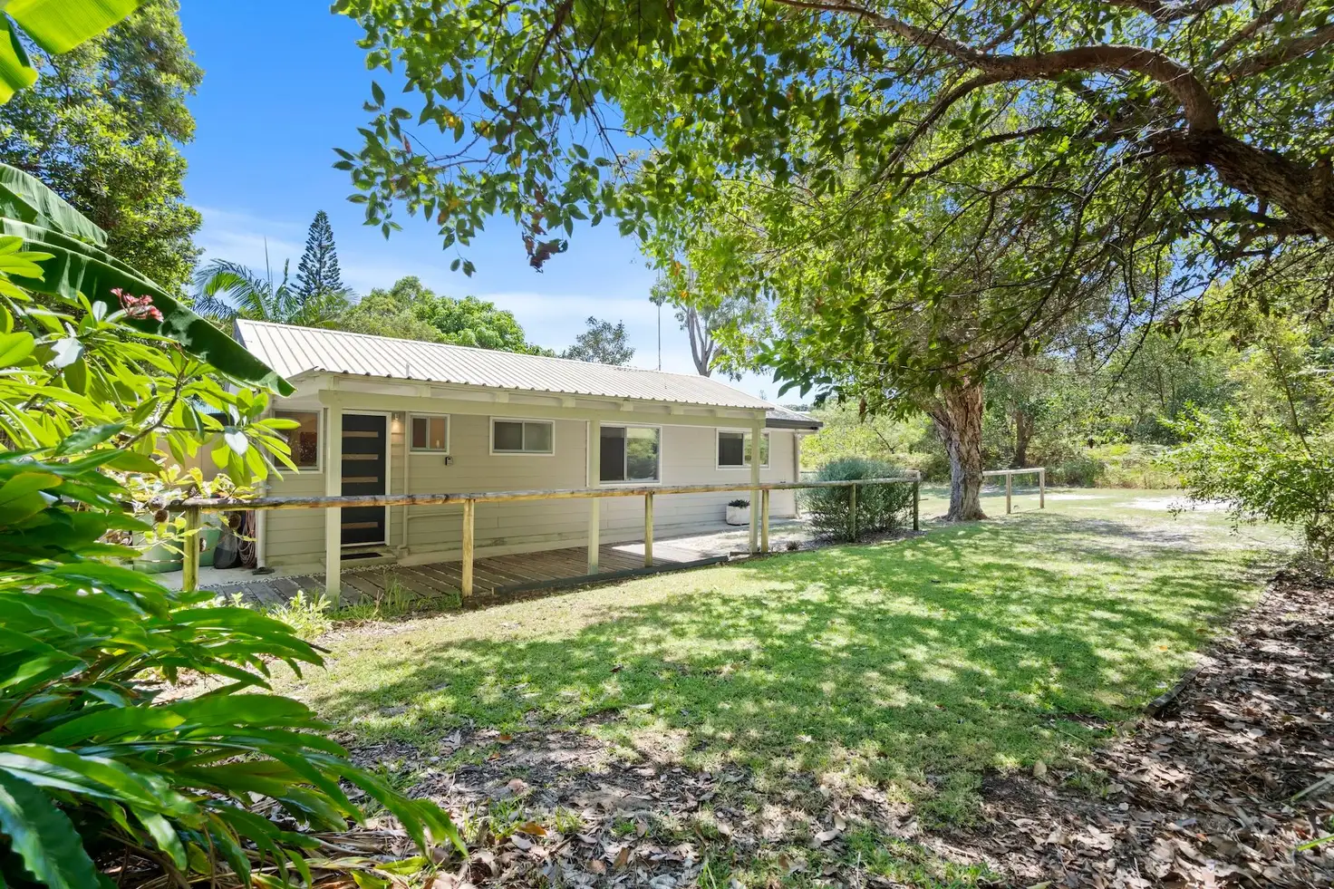 MELALEUCA AT STRADDIE 36 GEORGE NOTHLING DR, Point Lookout, Redland City Region, 0部屋, 0バスルーム, House