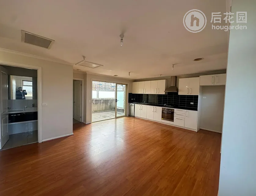 Unit 4/32 JONES ROAD, DANDENONG, 0 ਕਮਰੇ, 0 ਬਾਥਰੂਮ, Townhouse