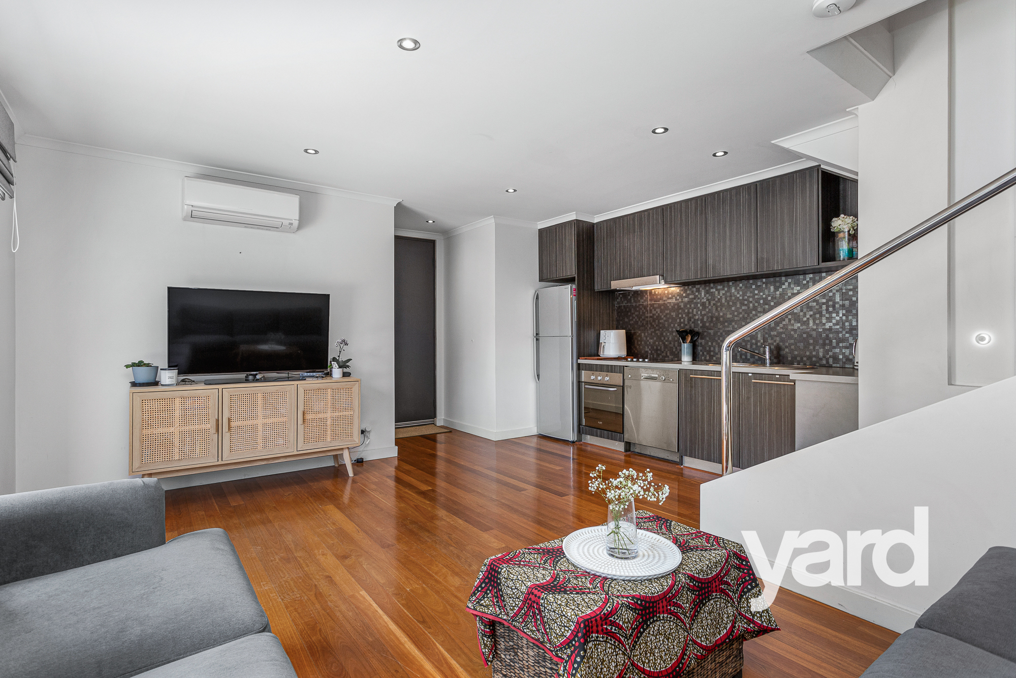 UNIT 8 31 POLLARD ST, Glendalough, Perth CBD, 0 habitaciones, 0 baños, Townhouse