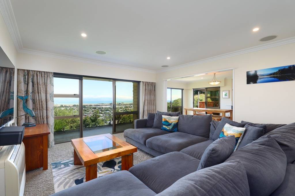 32 View Mount, Stoke, Nelson, 5 Bedrooms, 2 Bathrooms, House