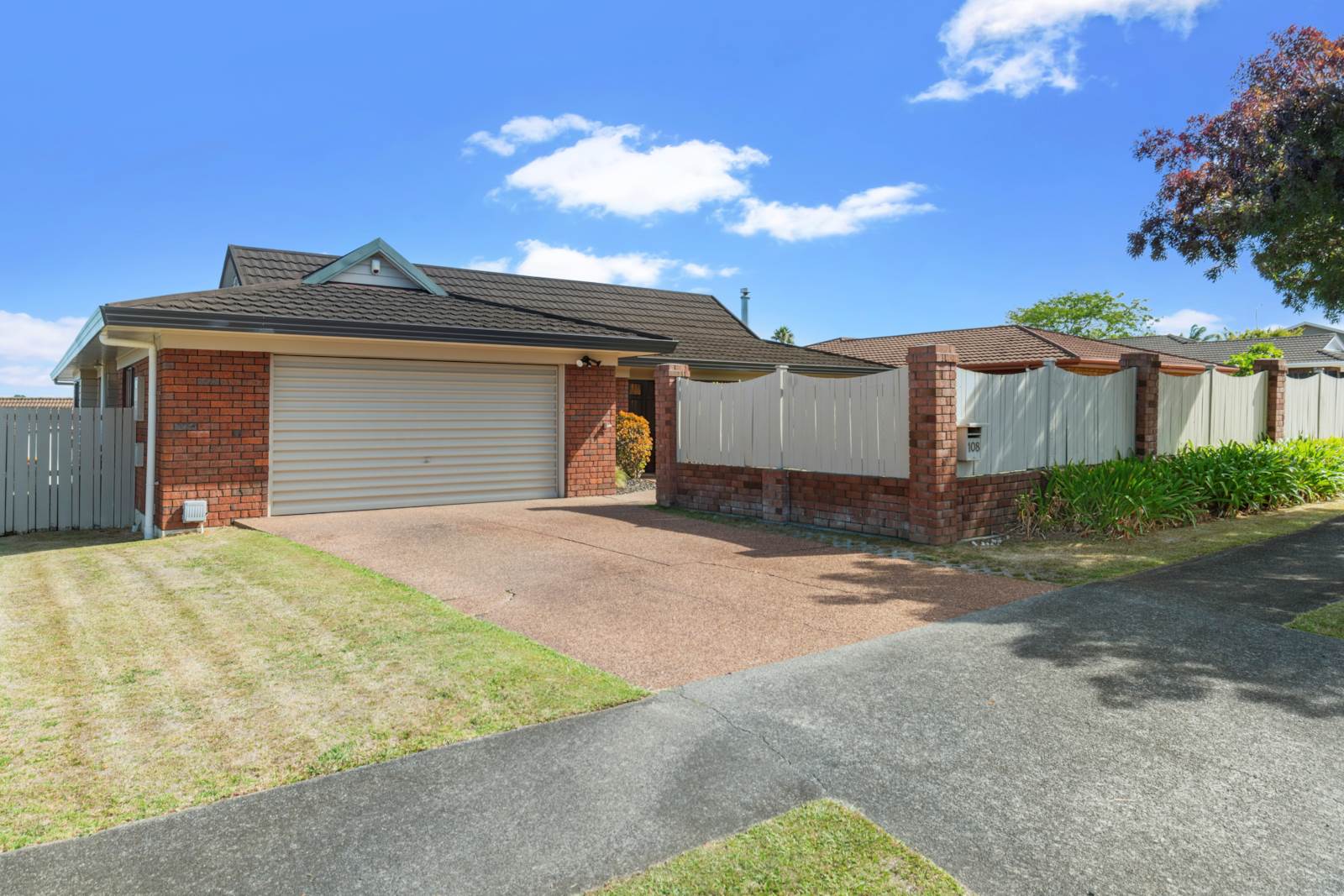 108 Mirrabooka Avenue, Botany Downs, Auckland - Manukau, 4 Kuwarto, 2 Banyo, House