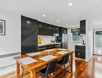 Unit 15/57 SANDY BAY ROAD, BATTERY POINT, 0房, 0浴, Townhouse
