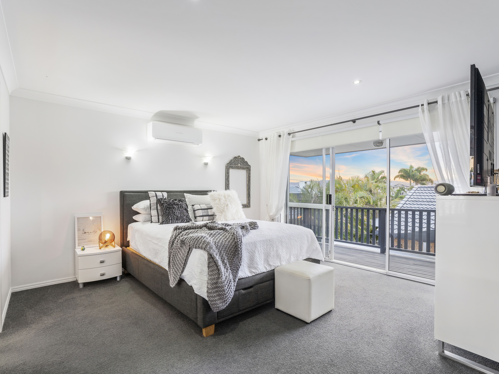 62 SANTA CRUZ BVD, Clear Island Waters, Gold Coast, 0房, 0浴, House