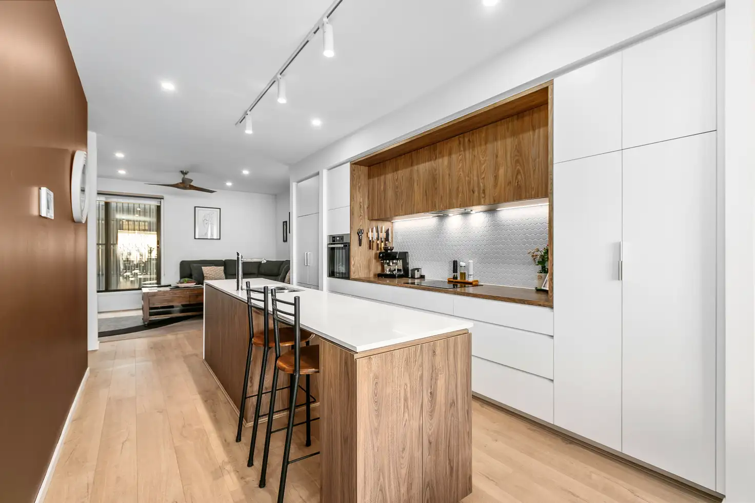 16 WINDSOR TCE, Williamstown, South West Melbourne, 0 Bedrooms, 0 Bathrooms, Townhouse