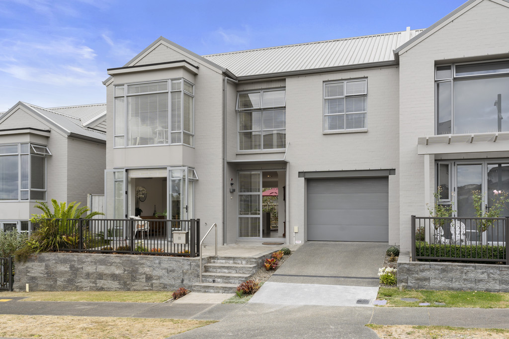 Residential  Mixed Housing Urban Zone