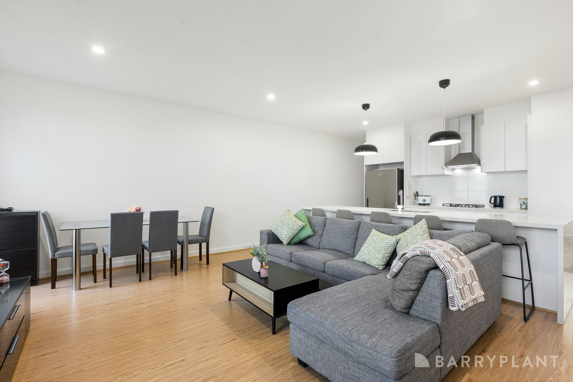 UNIT 2 11 BLAIR ST, Lilydale, East Melbourne, 0 غرف, 0 حمامات, Townhouse