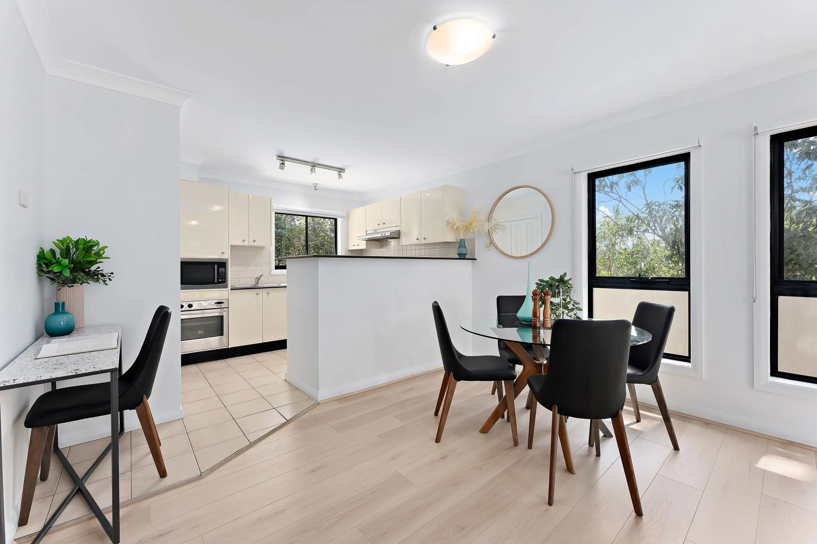 UNIT 4 6 TAYLORS DR, Lane Cove North, Lower North Shore, 0 રૂમ, 0 બાથરૂમ, Unit