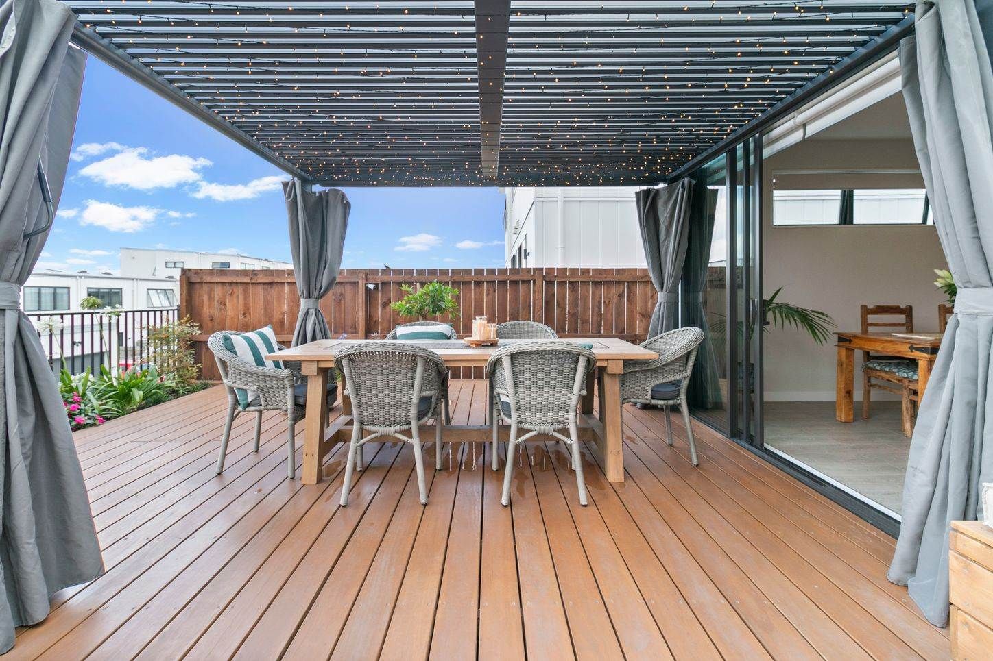 18 Porowha Road, Westgate, Waitakere City, 4房, 2浴, House