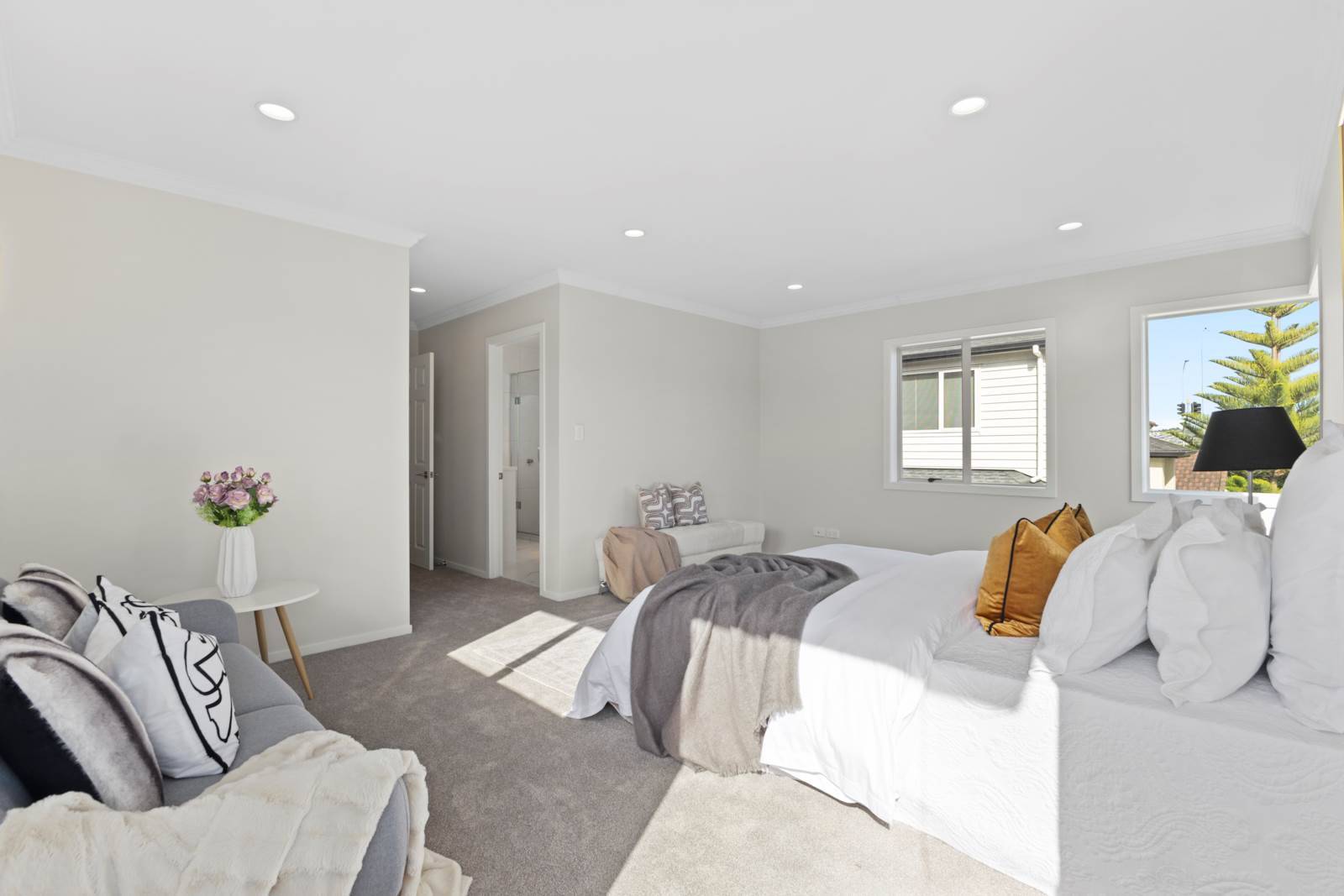 32 Kensway Drive, Flat Bush, Manukau City, 6 ห้องนอน, 0 ห้องน้ำ, House