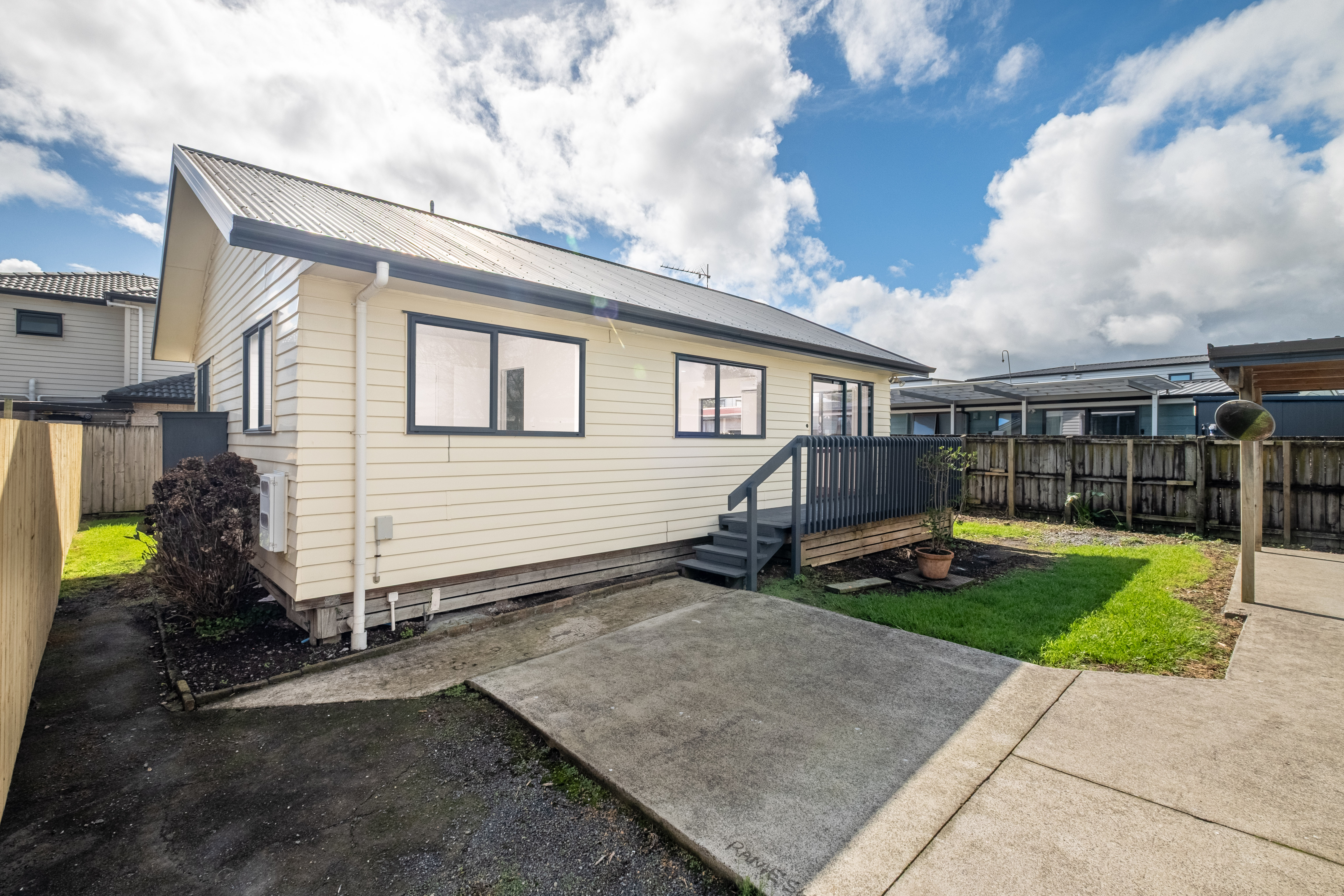 6a Clark Street, Manurewa, Manukau City, 2 ਕਮਰੇ, 1 ਬਾਥਰੂਮ, House