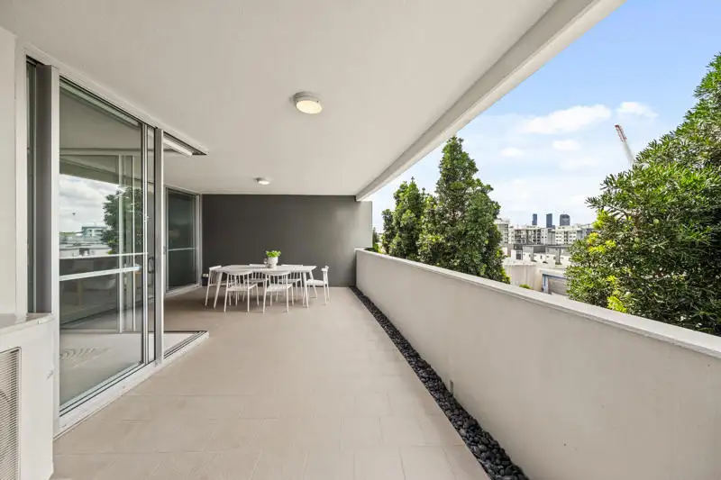 UNIT 72 37 DUNCAN ST, West End, Brisbane - Inner City Region, 0 Bedrooms, 0 Bathrooms, House