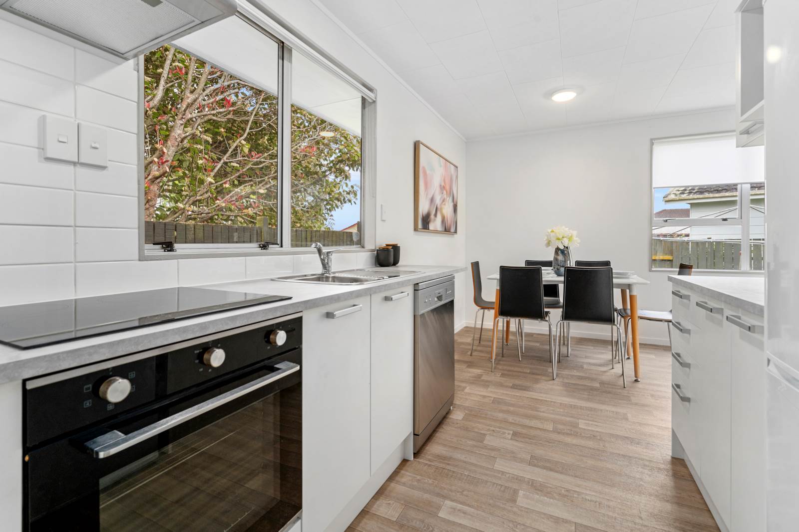 1/164 Universal Drive, Henderson, Waitakere City, 3房, 1浴