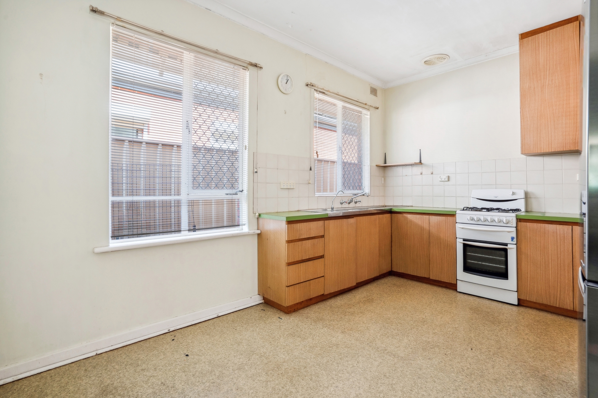 17 PICCADILLY CR, Campbelltown, Eastern Adelaide, 0 Schlafzimmer, 0 Badezimmer, House