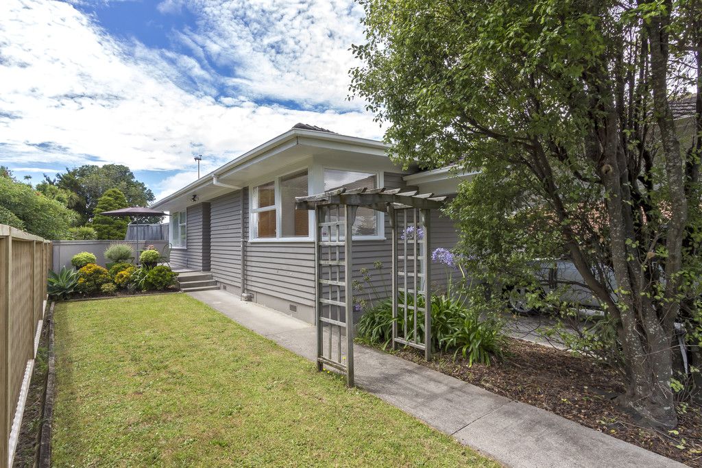 1/8 Waterloo Street, Howick, Manukau City, 2 Bedrooms, 1 Bathrooms