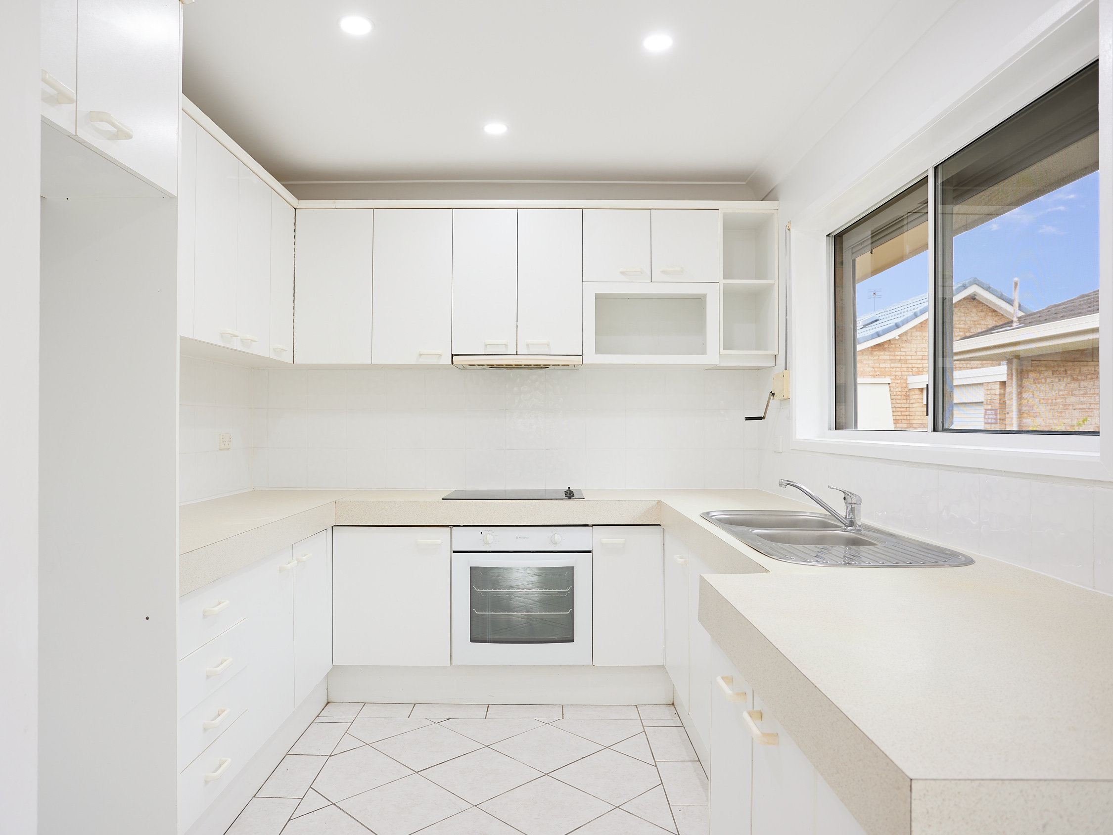 PEMBROKE PLACE 131 SUNSHINE BVD, Mermaid Waters, Gold Coast, 0 phòng ngủ, 0 phòng tắm, House