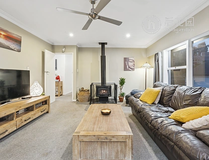 28 Gibbs Crescent, Red Hill, Auckland - Papakura, 5 कमरे, 0 बाथरूम, House