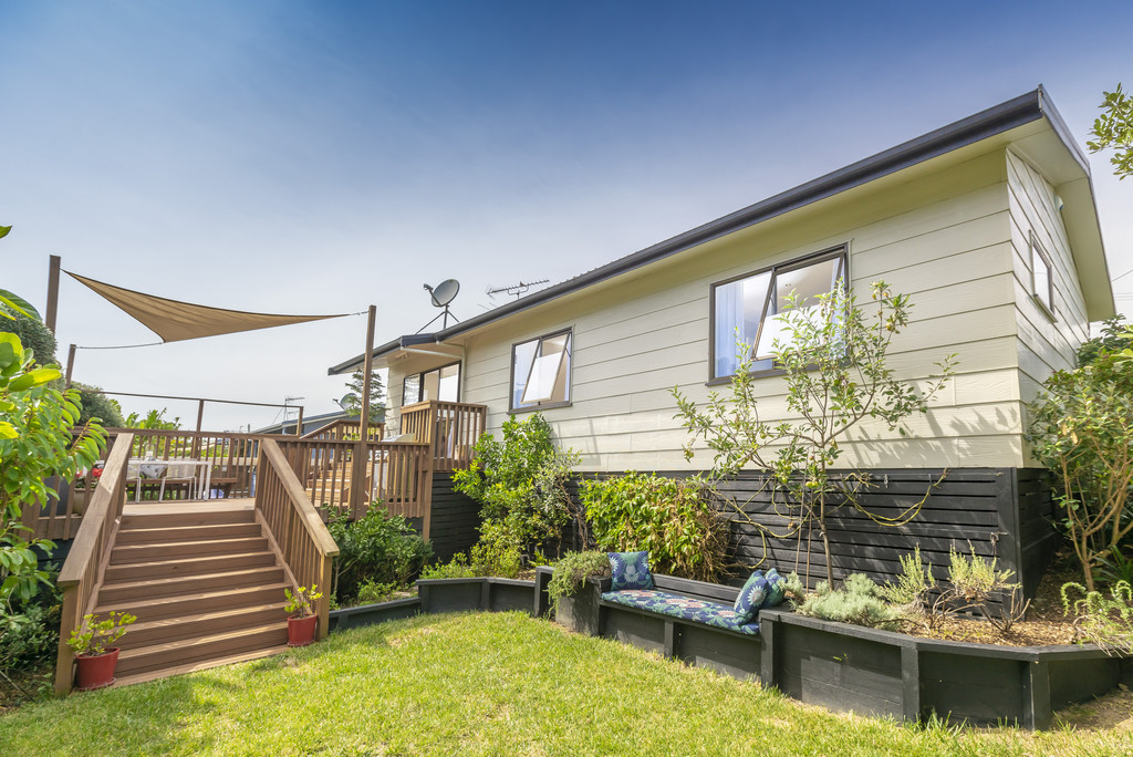 Residential  Mixed Housing Suburban Zone