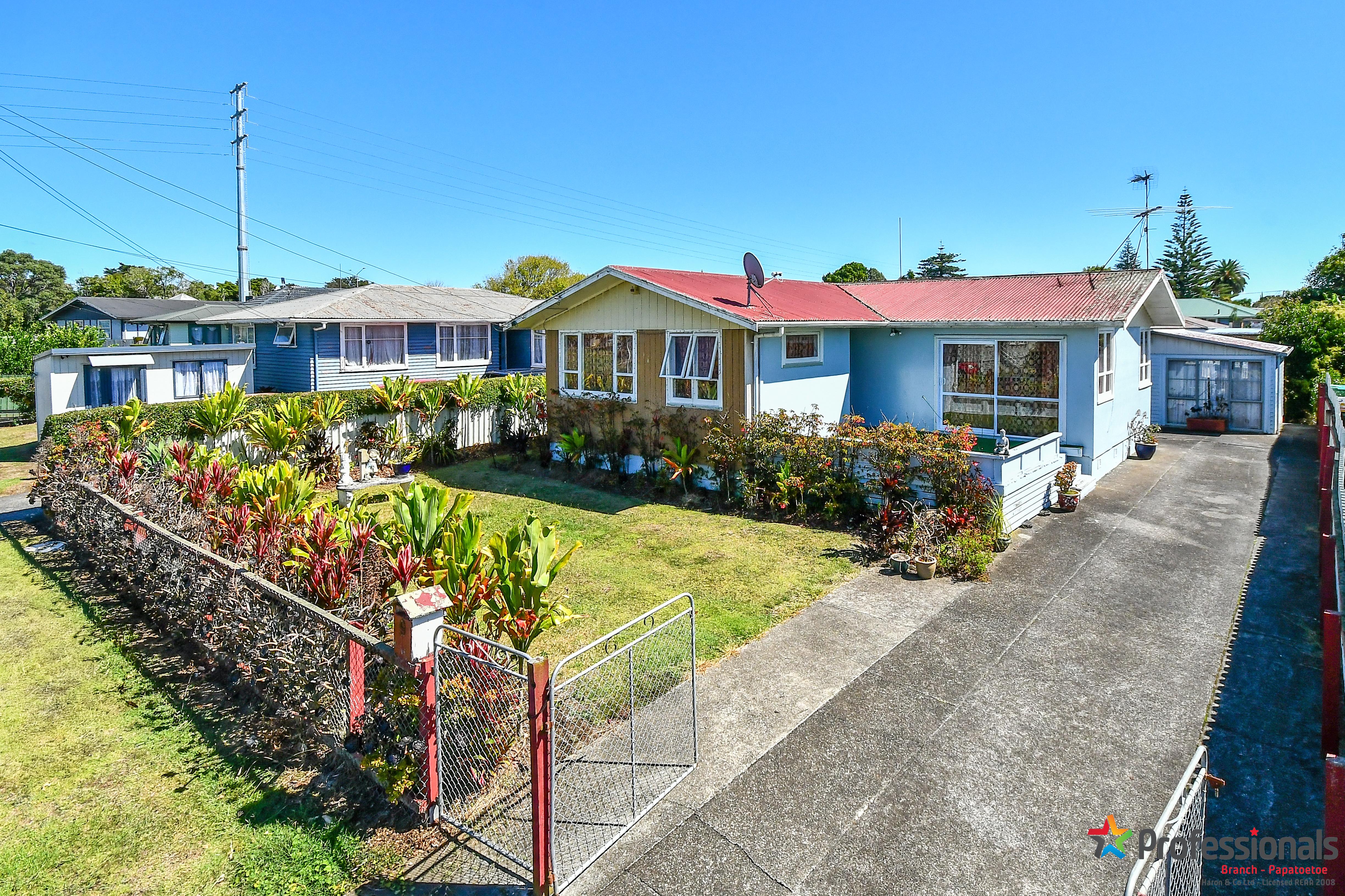 9 Cooper Crescent, Otara, Manukau City, 3 phòng ngủ, 1 phòng tắm, House